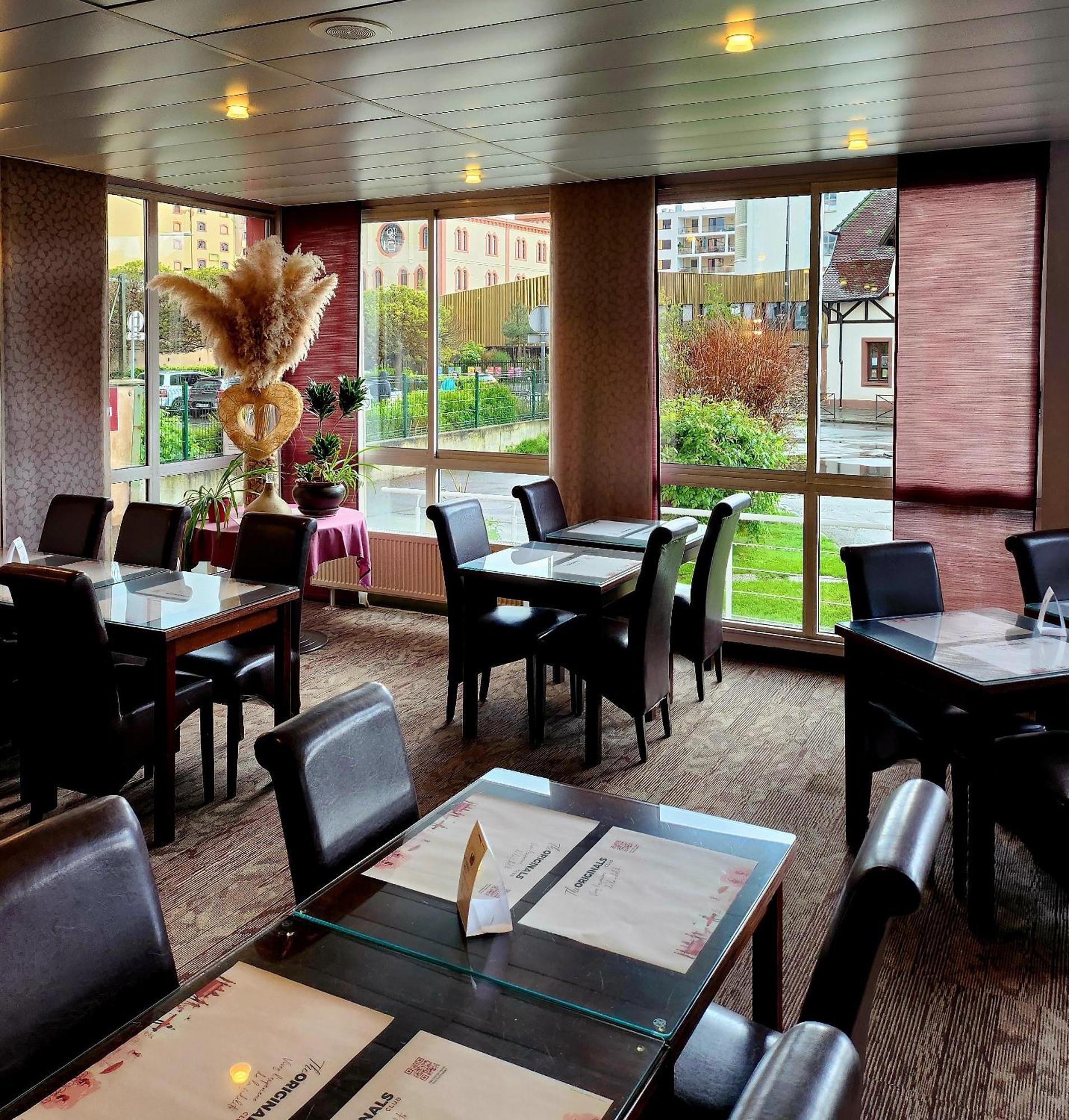 The Originals City, Hotel Le Forum, Strasbourg Nord 希尔蒂盖姆 外观 照片