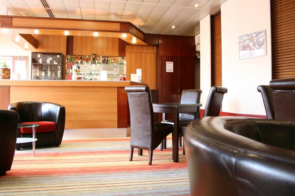 The Originals City, Hotel Le Forum, Strasbourg Nord 希尔蒂盖姆 外观 照片